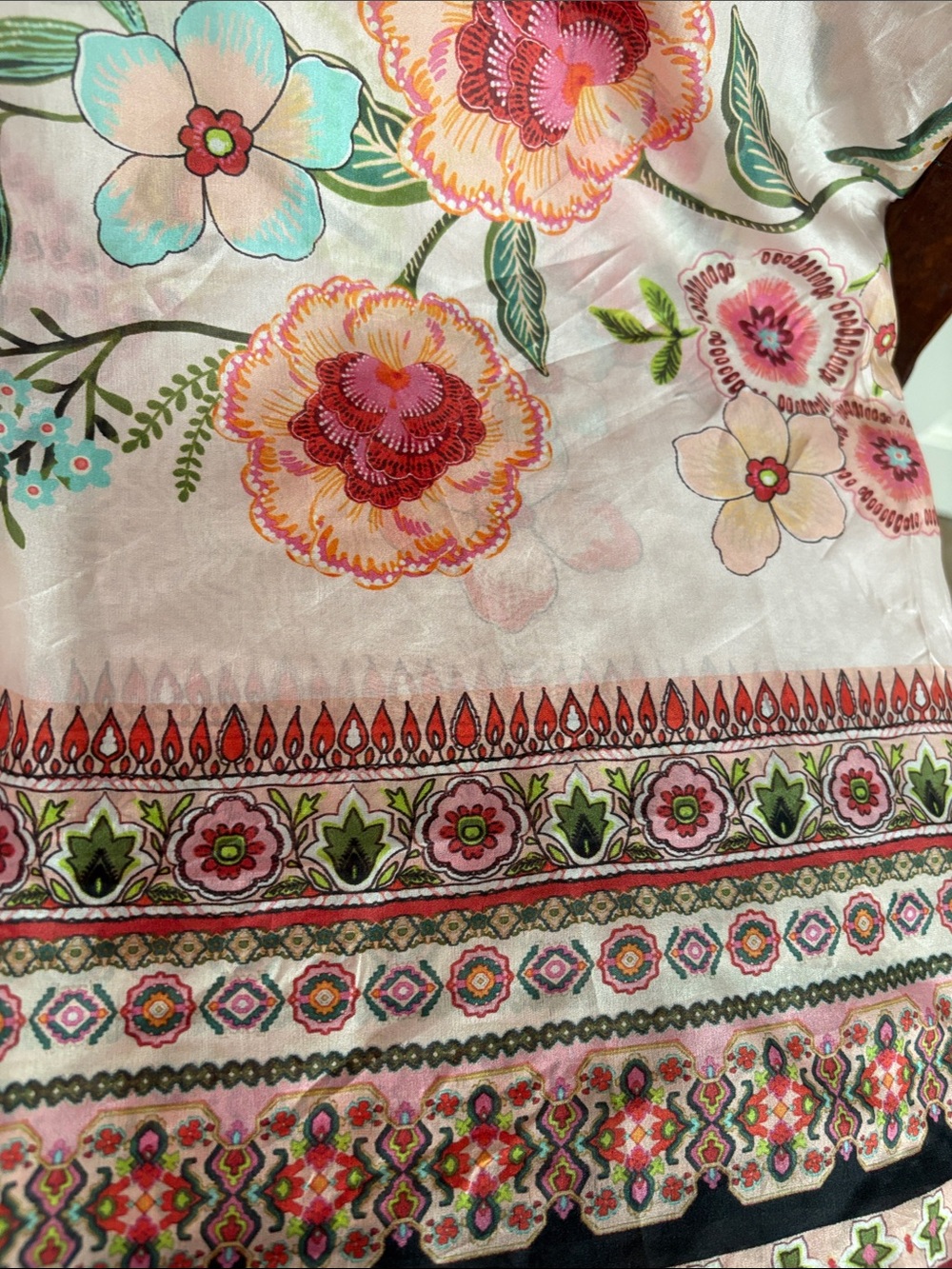 Johnny Was 100% Silk Floral Scarf—GORGEOUS! Reds, Pinks, Greens & More. EUC! - Picture 6 of 6